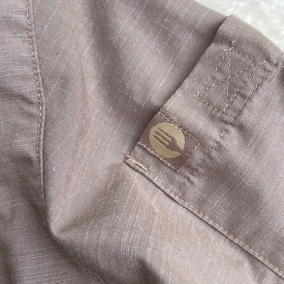 Women’s Chef Works Urban Collection chambray button down brown neutral sz small - Picture 3 of 6
